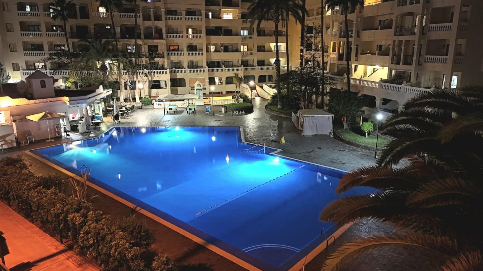 Spacious 3-Bedroom Duplex Apartment With Heated Pool & Ocean View In Castle Harbour, Arona Los Cristianos (Tenerife) Extérieur photo